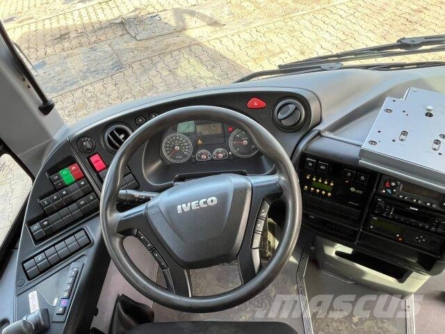 Iveco Crossway LE / Euro 6 / 46 +1 Sitz mit Gurte Outros Autocarros