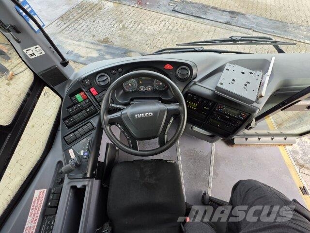 Iveco Crossway LE / Euro 6 / 46 +1 Sitz mit Gurte Radio Ostali autobusi