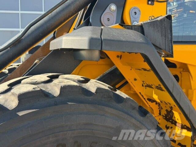 JCB 437 HT 4617h/ Straßenzulassung / Schnellwechsler Iekrāvēji uz riteņiem