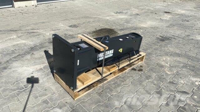 Komatsu Mustang HM 702 Abbruchhammer / Abbruch Rupsgraafmachines