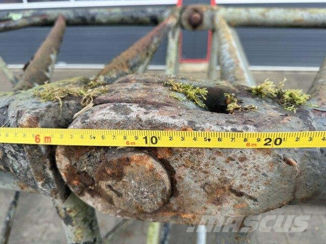 Liebherr HS 853 - 843 - 882 HD Gittermast Boom 6M+3M Další