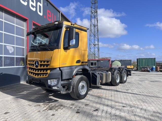 Mercedes-Benz Arocs 2648 / 6x4 / Chassi Kipper/ Retarder Camion benne