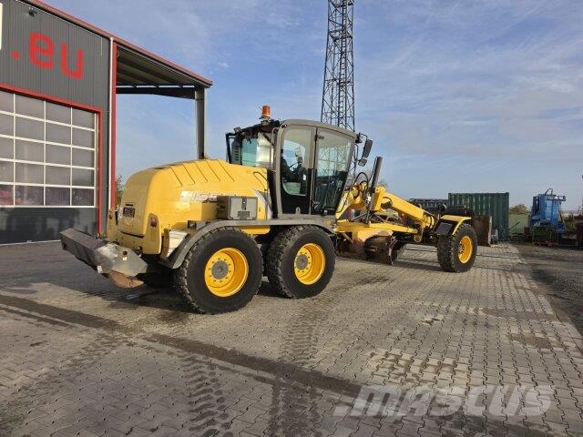 New Holland F156.7 6X6 Ripper/ Trimble /GPS/Straßenzulassung Egyéb