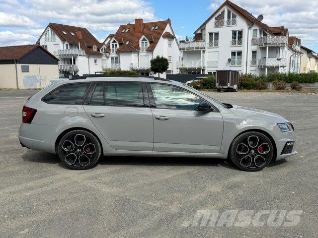 SKODA OCTAVIA RS / 4x4 / NAVI شاحنات أخرى