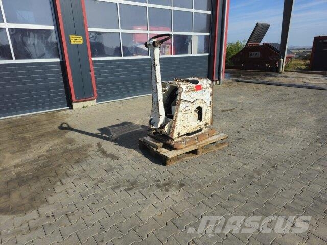 Weber CR 8 / Rüttelplatte Camion altro