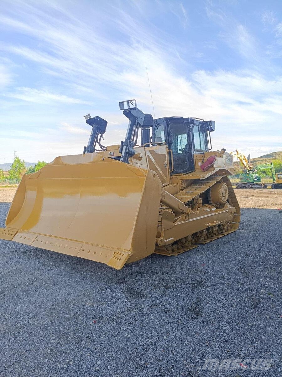 CAT D8T 履帶推土機