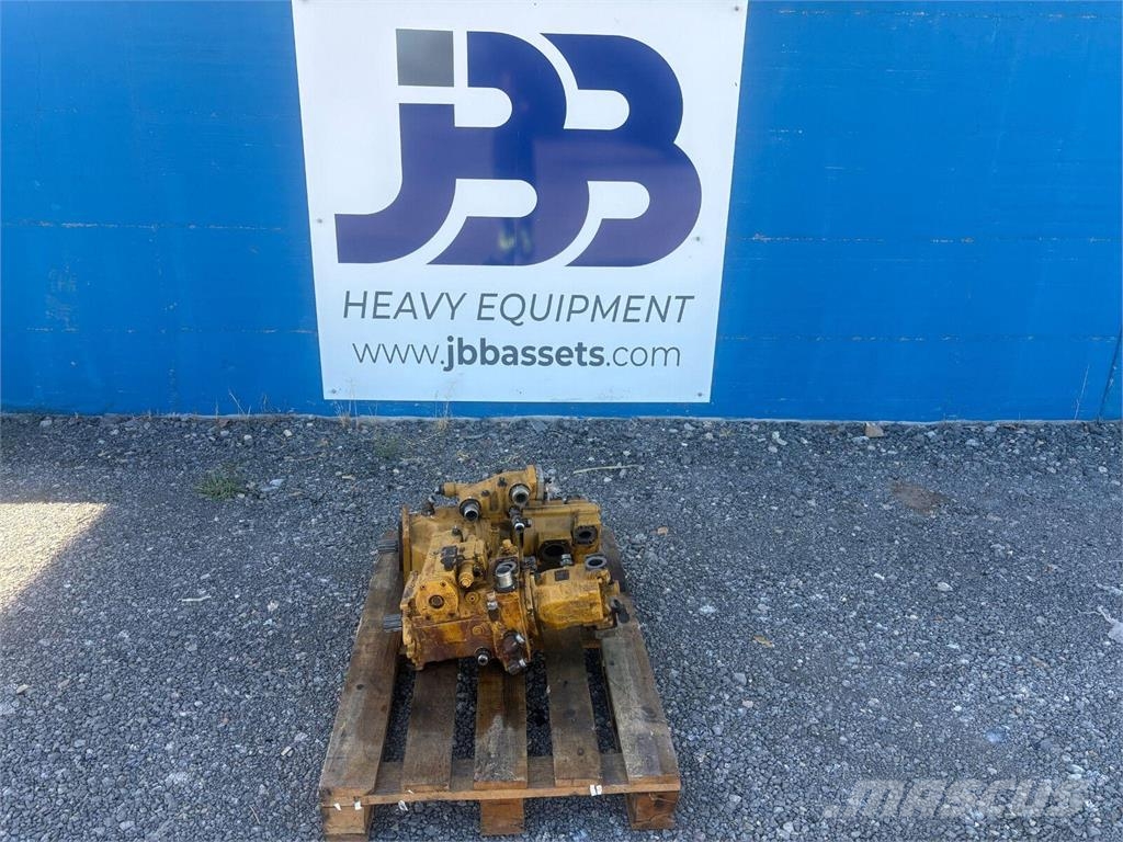CAT D8T Bombas hidráulicas 495-7571 / 526-4863 / 325-9 Buldožerji goseničarji