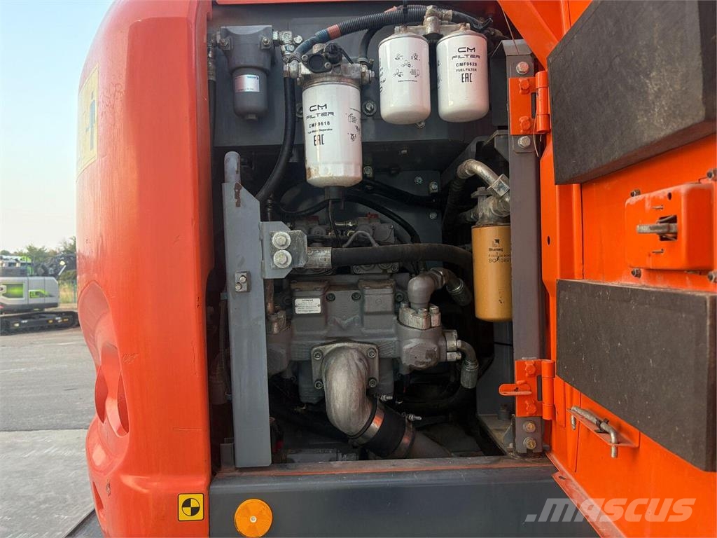 Hitachi ZX145W-6 轮式挖掘机