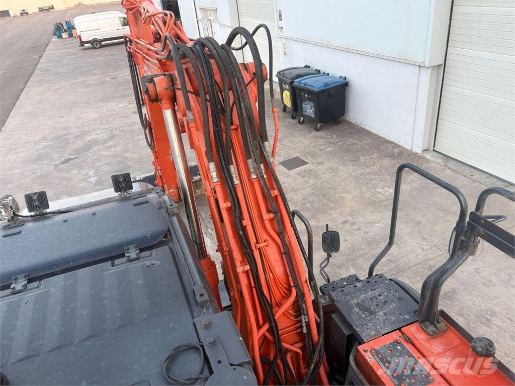 Hitachi ZX145W-6 轮式挖掘机