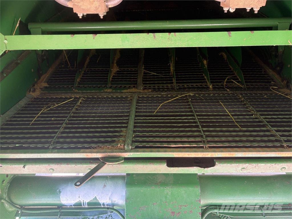 John Deere 1174 Mietitrebbiatrici