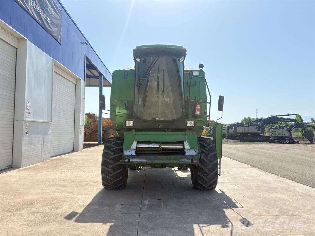 John Deere 1174 Mietitrebbiatrici