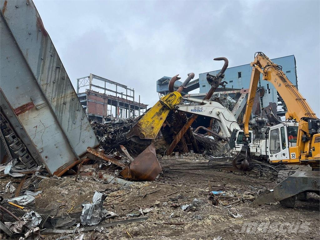 Liebherr R984C Crawler excavators
