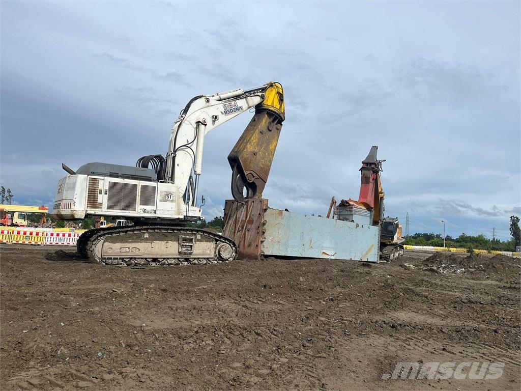 Liebherr R984C Crawler excavators