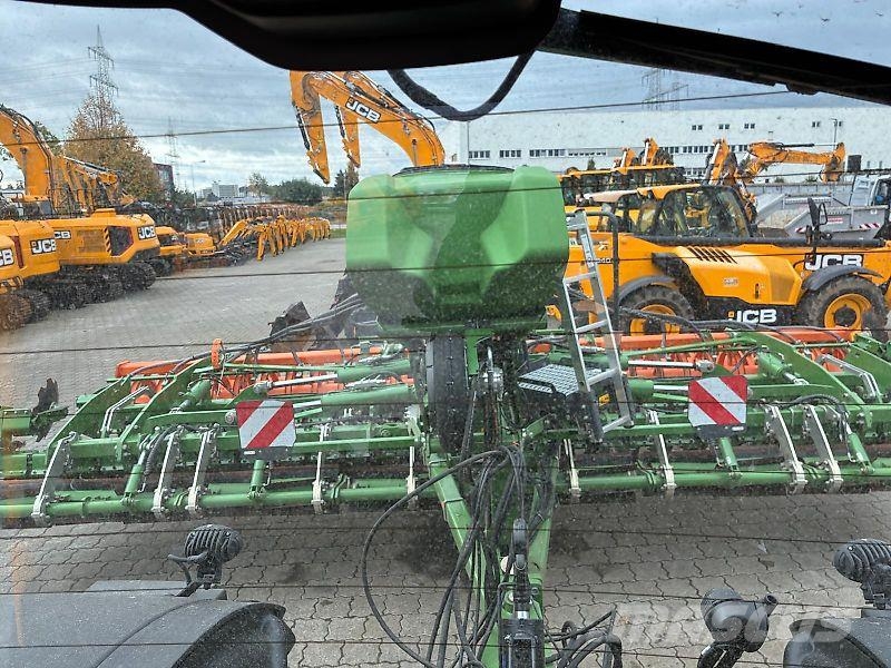 Amazone CATROS+ 7003-2TS DEMO mit Green Drill 501 zur Zwis Gradas de discos