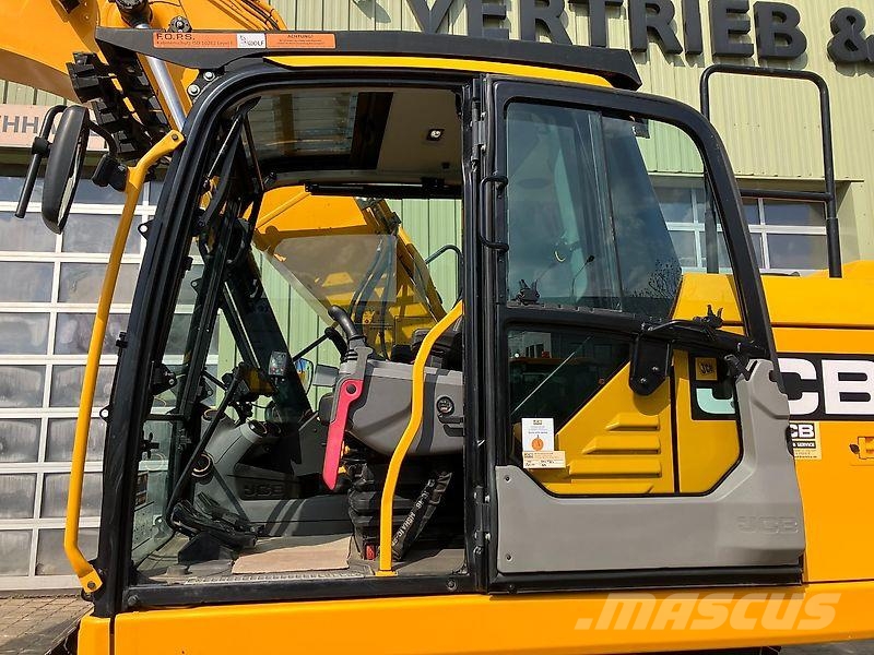 JCB 220X mit Wolff Abbruchgitter Excavadoras sobre orugas
