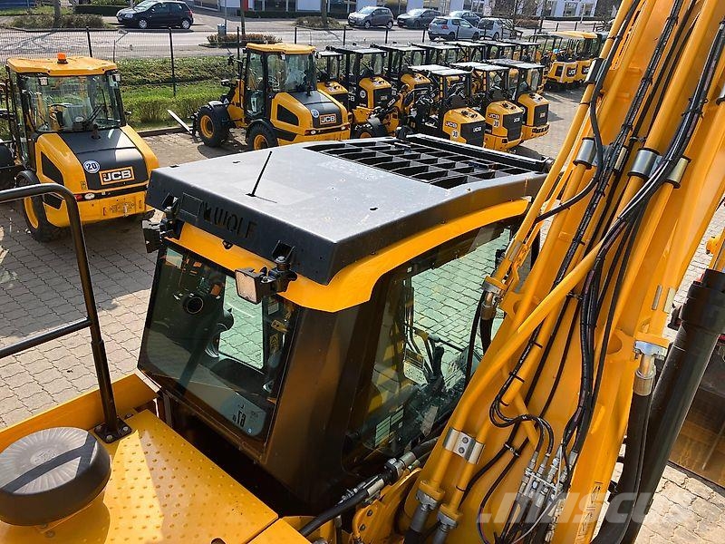 JCB 220X mit Wolff Abbruchgitter Excavadoras sobre orugas