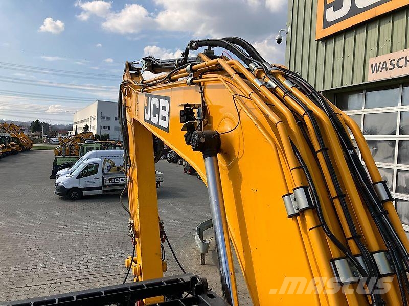 JCB 220X mit Wolff Abbruchgitter Excavadoras sobre orugas