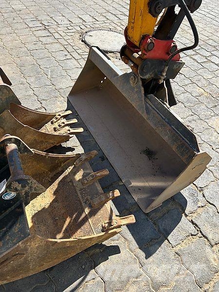 JCB 35Z-1 Escavatori cingolati