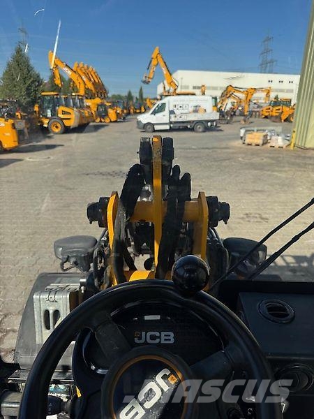 JCB 403 Iekrāvēji uz riteņiem
