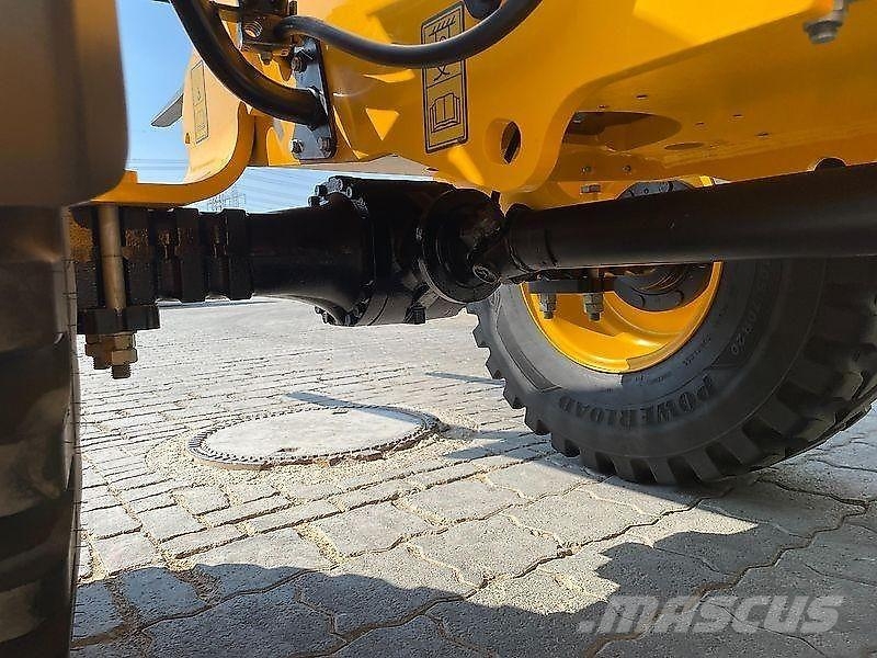 JCB 409 Rataslaadurid
