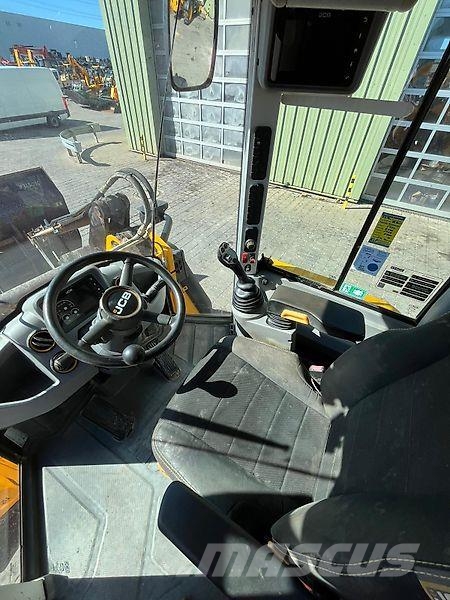 JCB 437 S5 HT Cargadoras sobre ruedas