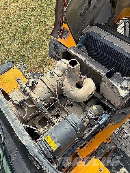 JCB 437 S5 HT Kolesové nakladače