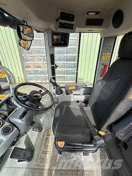 JCB 437HT Wheel loaders