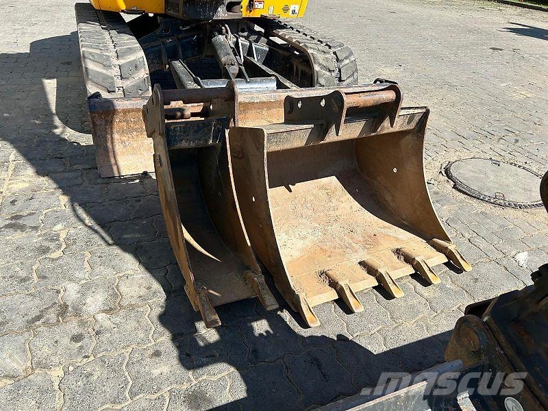 JCB 86C-2 TAB حفارات زحافة