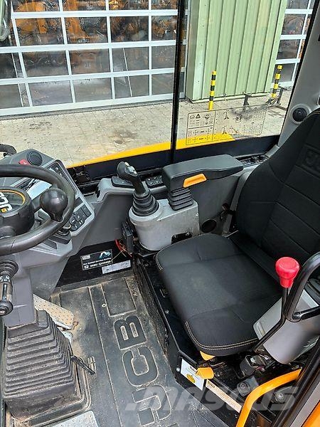 JCB Hydradig 110W Bagri goseničarji