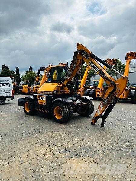JCB Hydradig 110W Bagri goseničarji