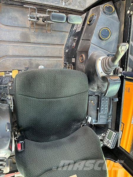 JCB Minibagger 19C-1 Lánctalpas kotrók