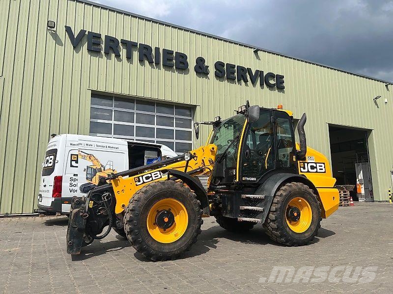 JCB TM320 Agri Телескопічні навантажувачі