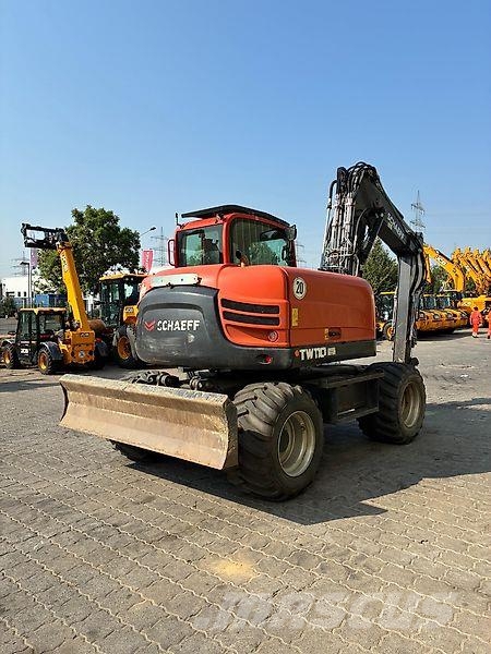 Schaeff TW110 حفارات زحافة