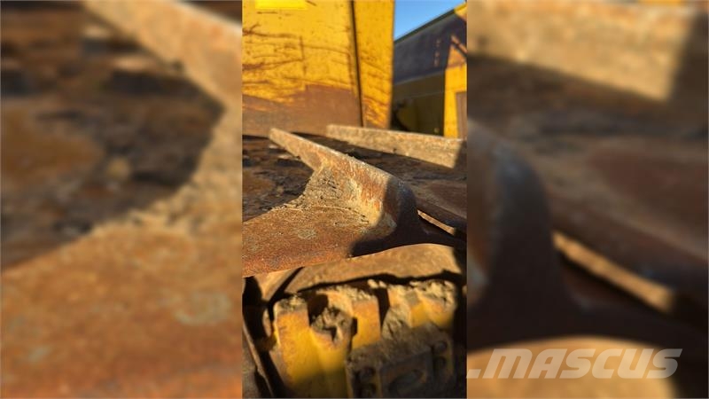 Komatsu D65PX-15 Spycharki gąsienicowe