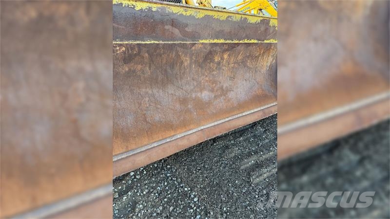 Komatsu D65PX-15 Spycharki gąsienicowe