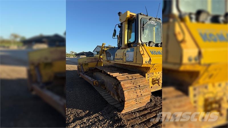 Komatsu D65PX-15 Spycharki gąsienicowe