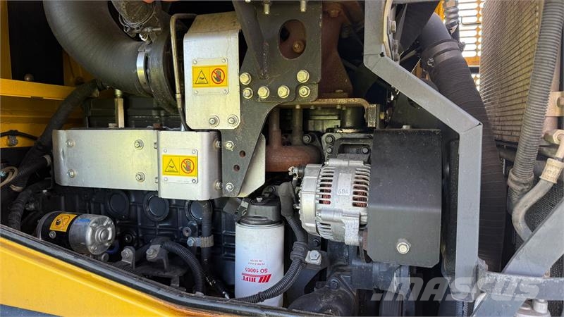 Komatsu WA250PZ-6 Cargadoras sobre ruedas