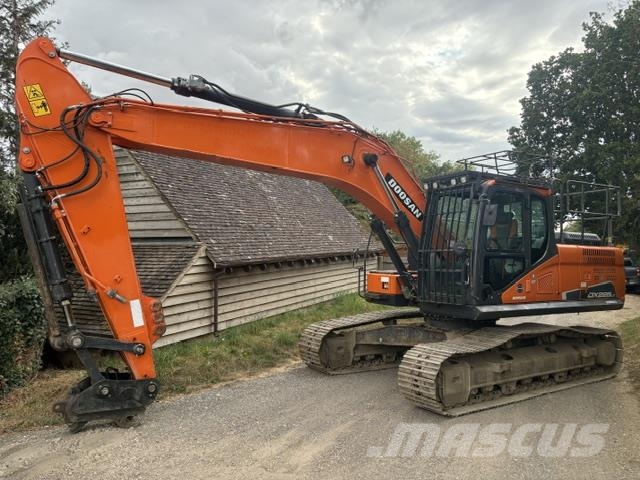 Doosan DX225LC-5 大型油圧ショベル12t以上(パワーショベル・ユンボ)