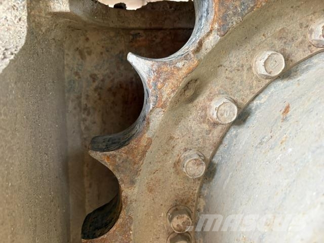 Doosan DX225LC-5 大型油圧ショベル12t以上(パワーショベル・ユンボ)