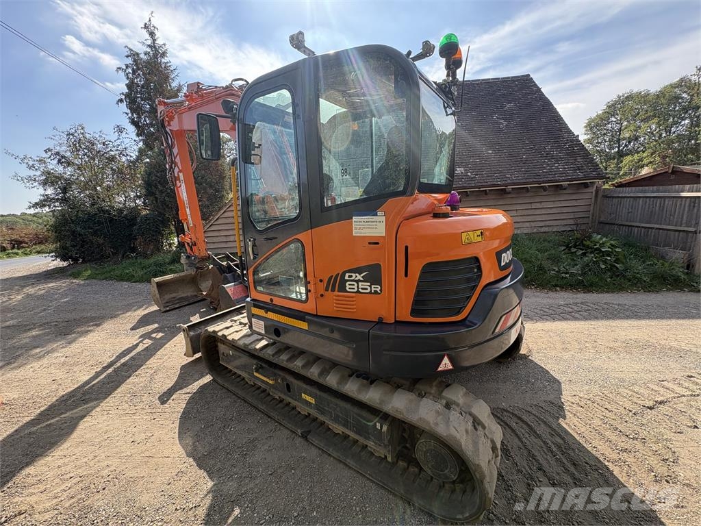 Doosan DX85R-3 Midibagger 7t - 12t