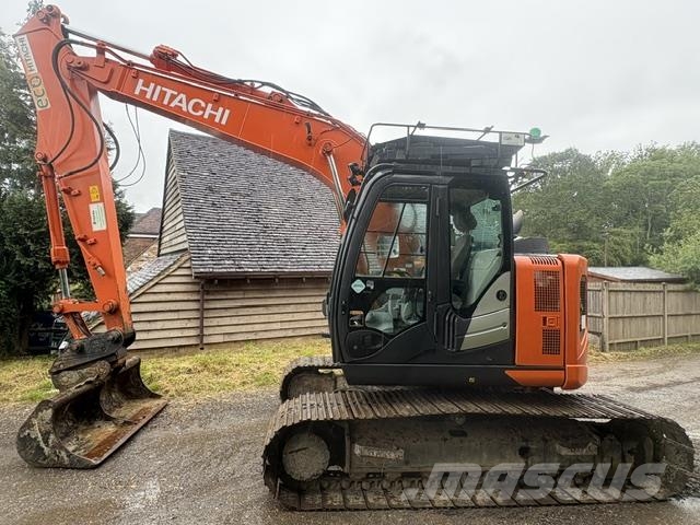Hitachi ZX135US-6 Bageri gusjeničari