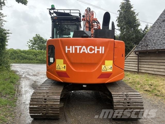 Hitachi ZX135US-6 Bageri gusjeničari