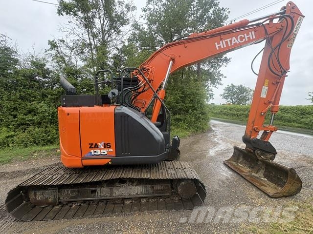 Hitachi ZX135US-6 Bageri gusjeničari