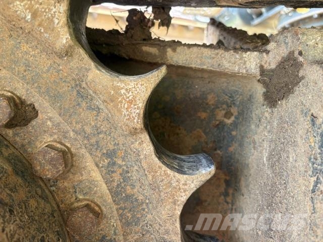 Hyundai HX140 Excavadoras sobre orugas