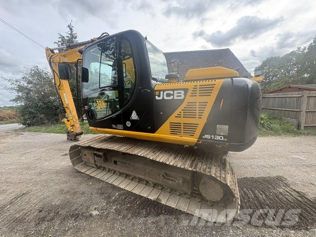 JCB JS130 Crawler excavators
