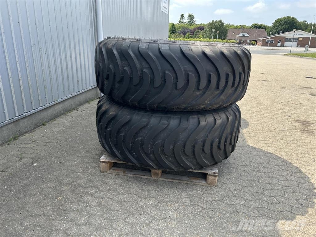 Alliance FLOTATION RADIAL 388 Riepas, riteņi un diski