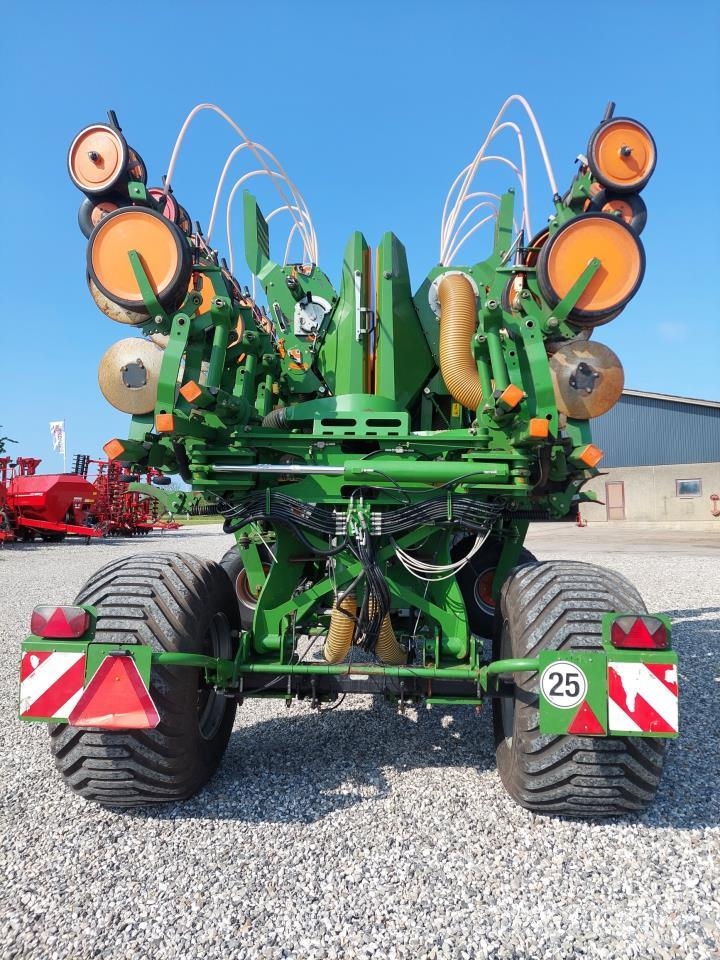 Amazone EDX 9000-T - 12 rækket Precisionsåmaskiner
