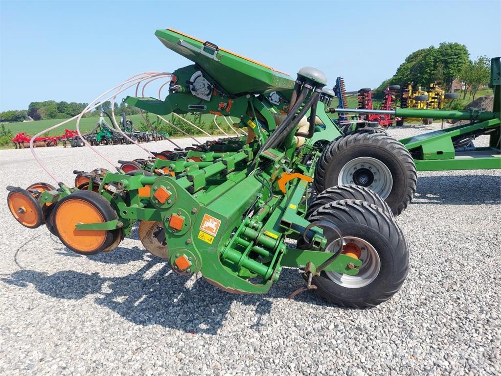 Amazone EDX 9000-T - 12 rækket Precisionsåmaskiner