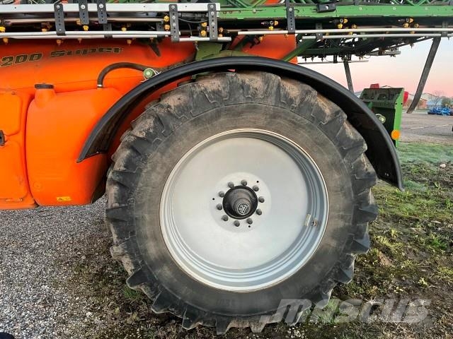 Amazone UX 6200 SUPER الرشاشات