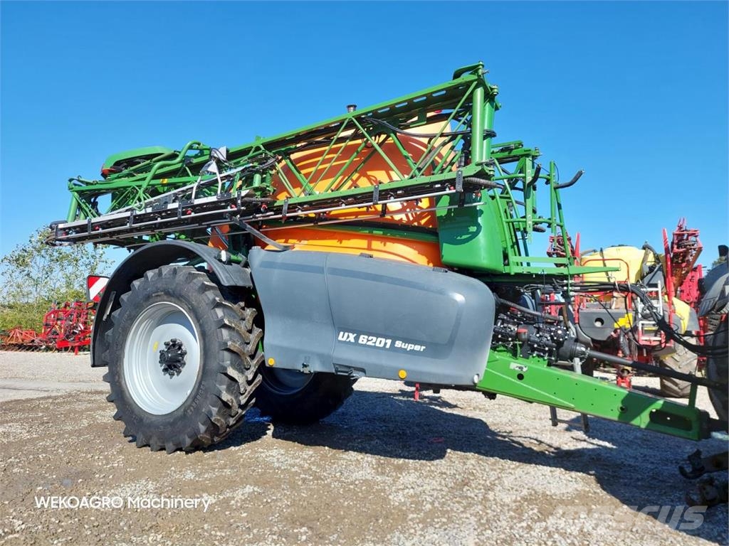 Amazone UX 6201 Super - 24-30-36m Slepesprøyter